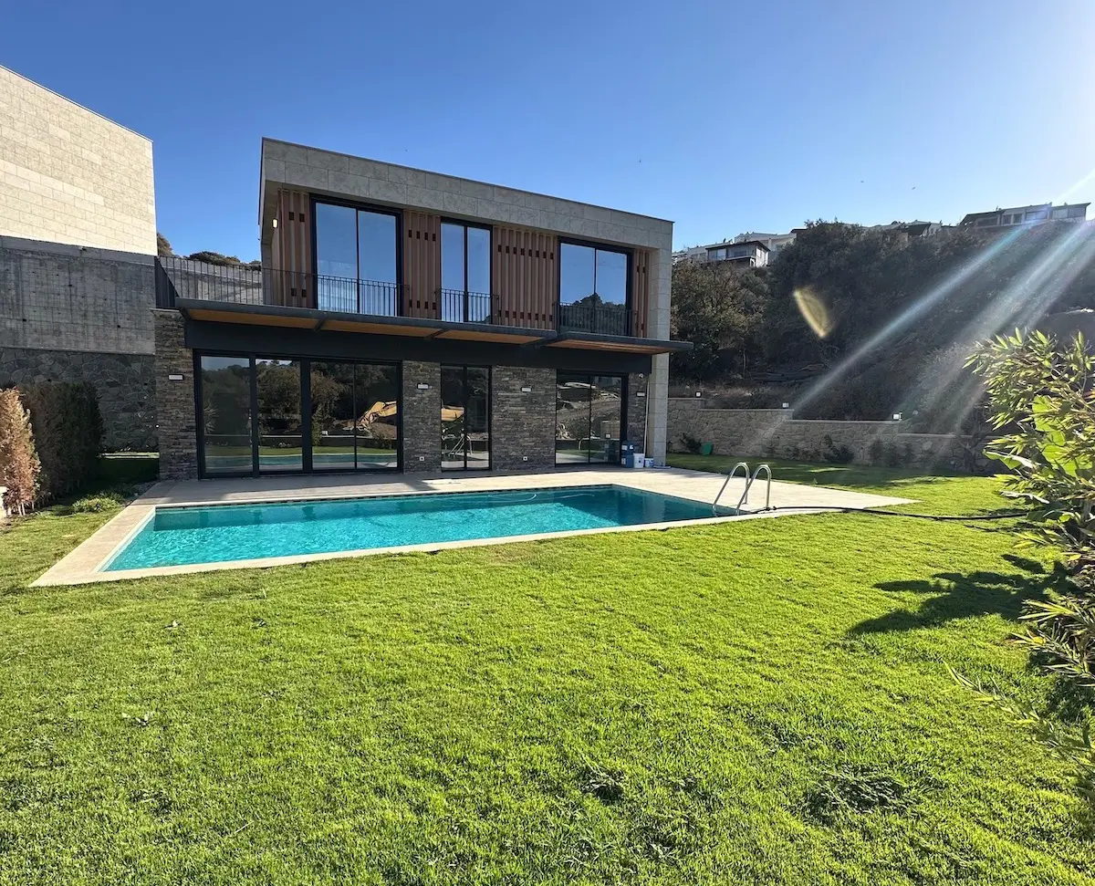 Real estate in Gumusluk